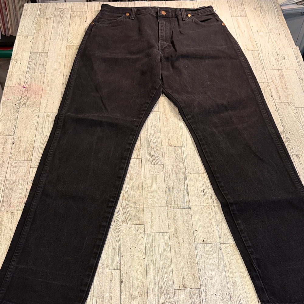 Vintage women’s Wranglers- high waisted
